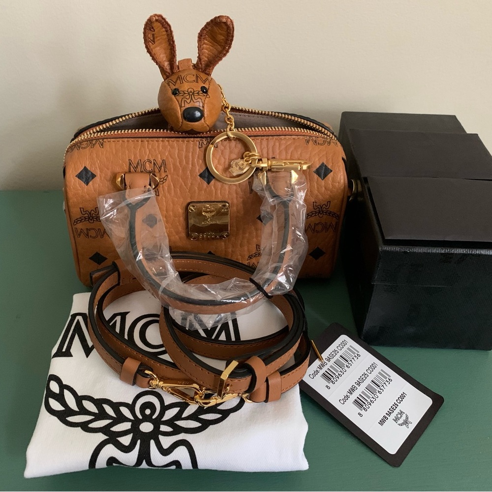 NWT MCM VISETOS MINI BOSTON BAG & CHARM NWT